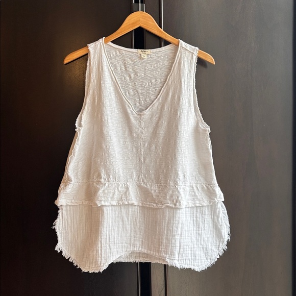 Dylan White Layered Tank Top - Picture 4 of 14